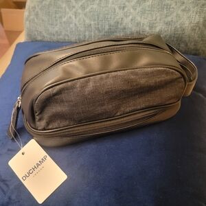 NEW:  Duchamp London Chambray Toiletry Case/Tech-Friendly Travel Kit, Black